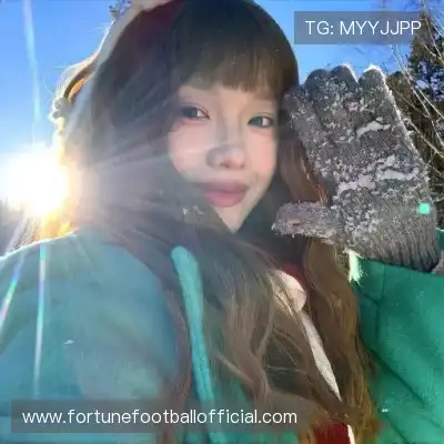 荣杏暖